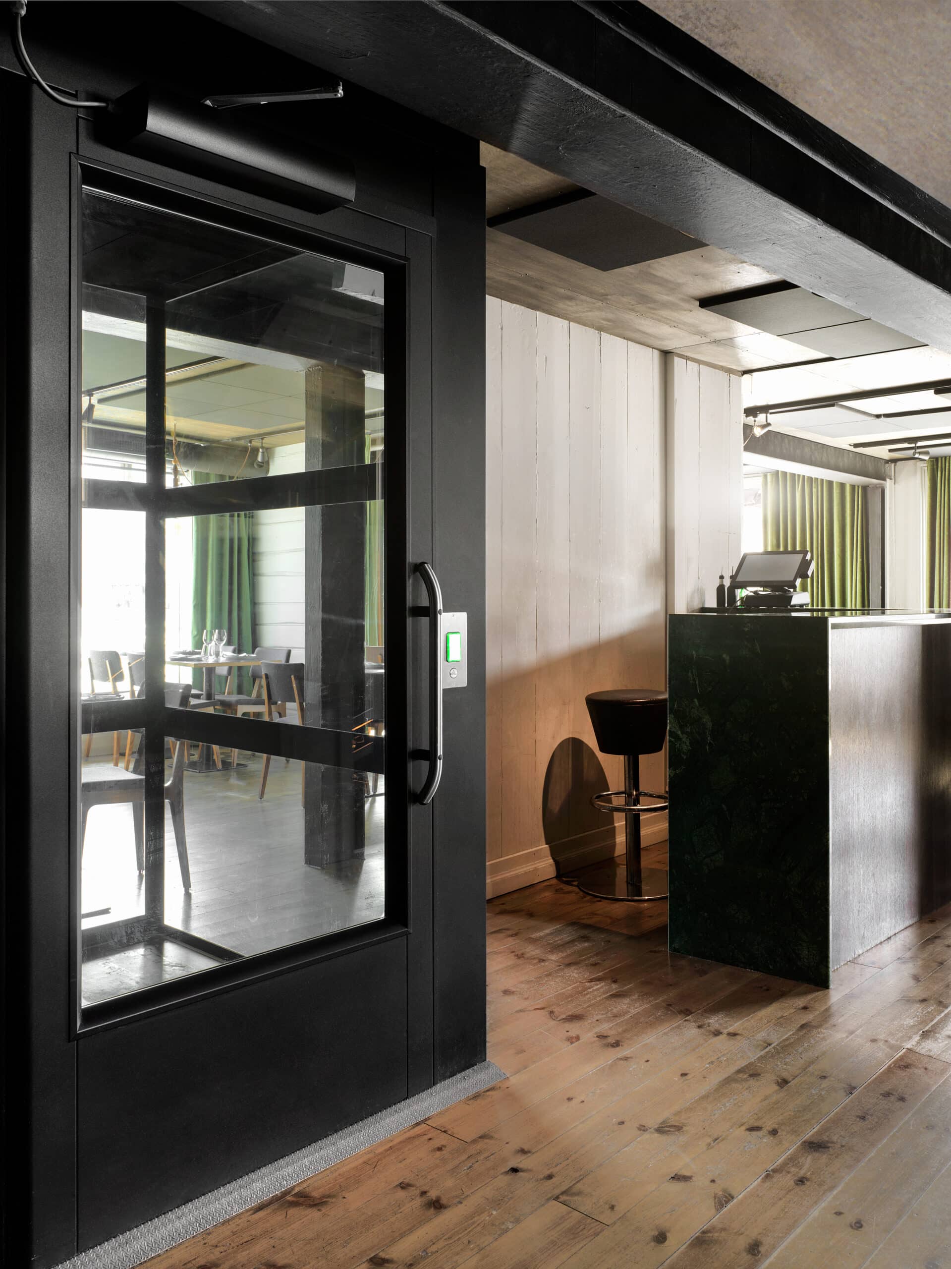 Aritco Platform Lift Customisation Options | Home & Commercial